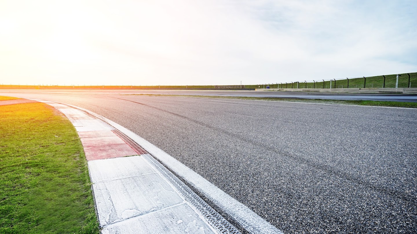 Watch IMSA Highlights live