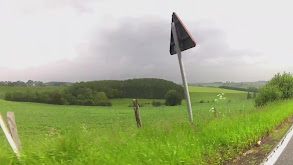 Toyota Hybrids Take Paris thumbnail